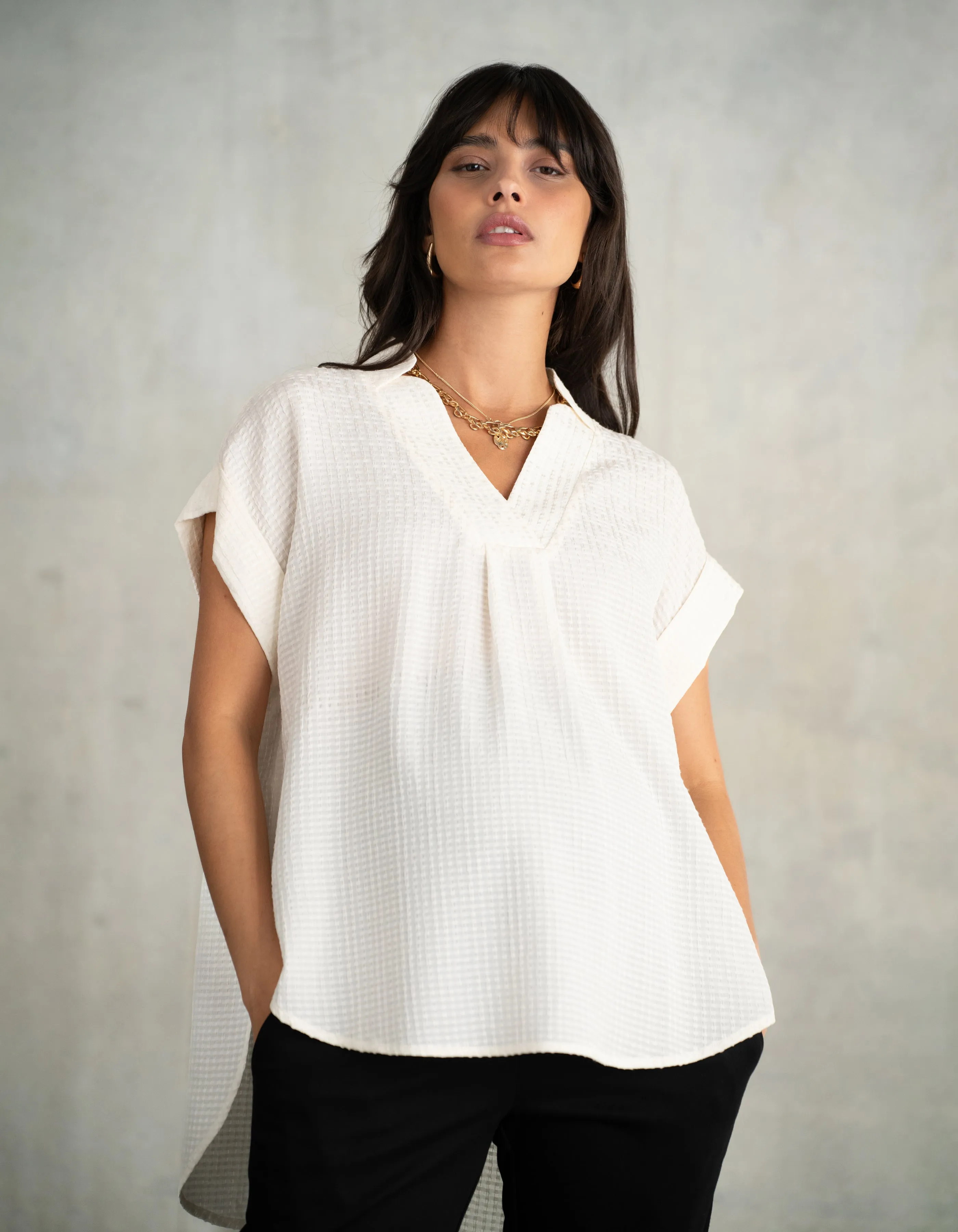 Cap Sleeve Textured Maternity Blouse
