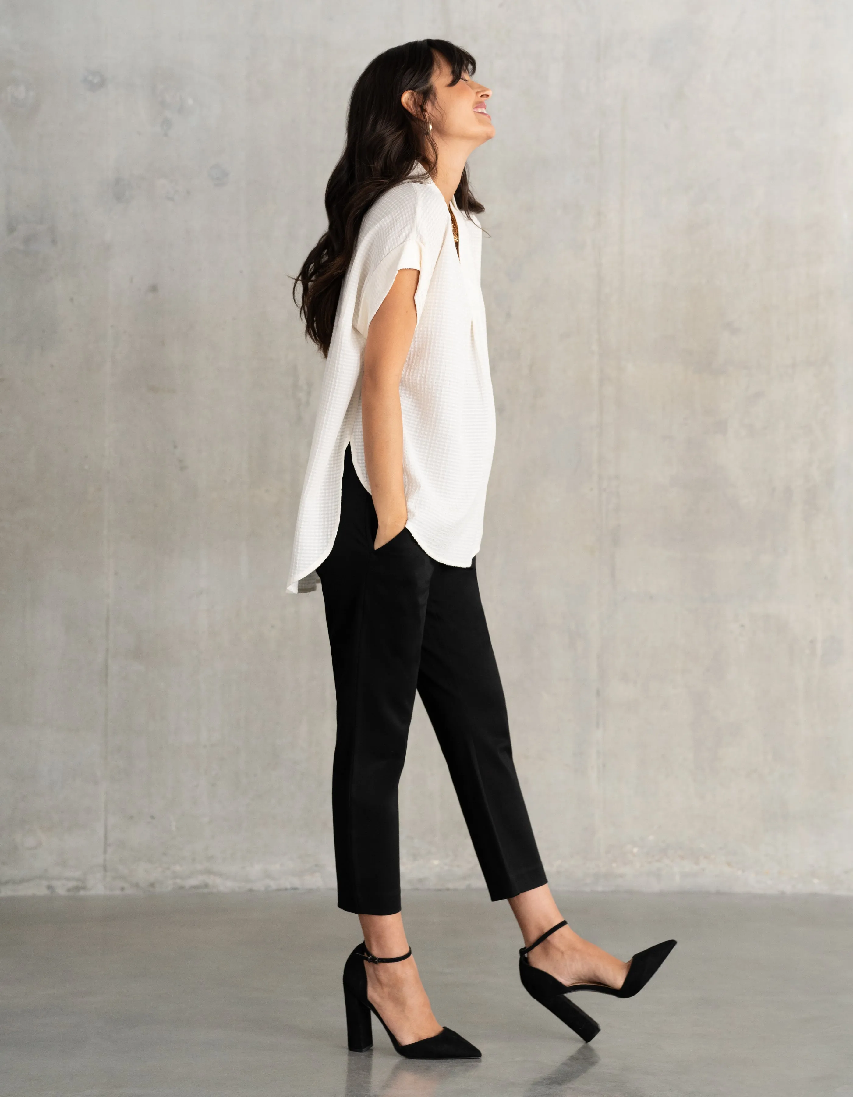 Cap Sleeve Textured Maternity Blouse