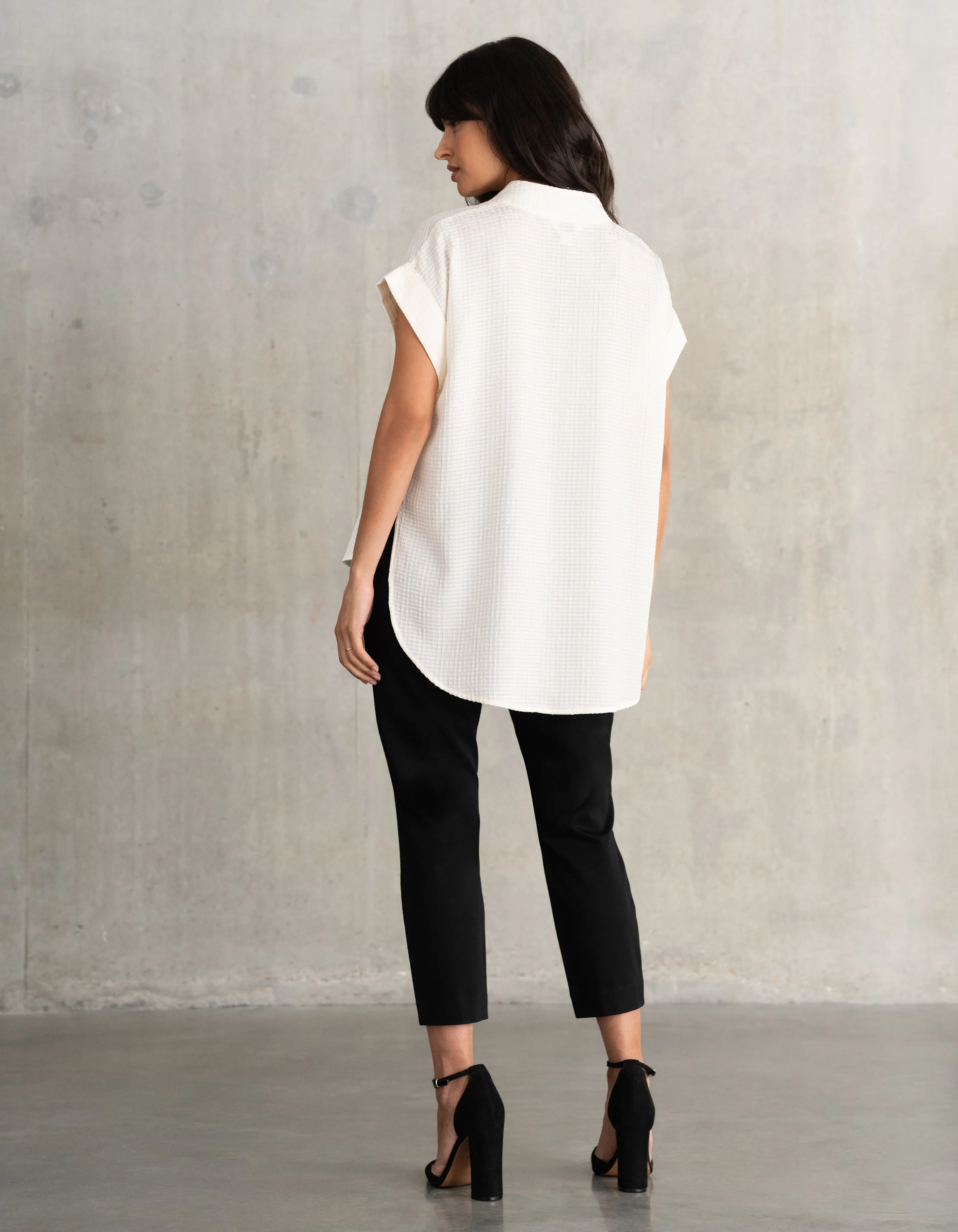 Cap Sleeve Textured Maternity Blouse