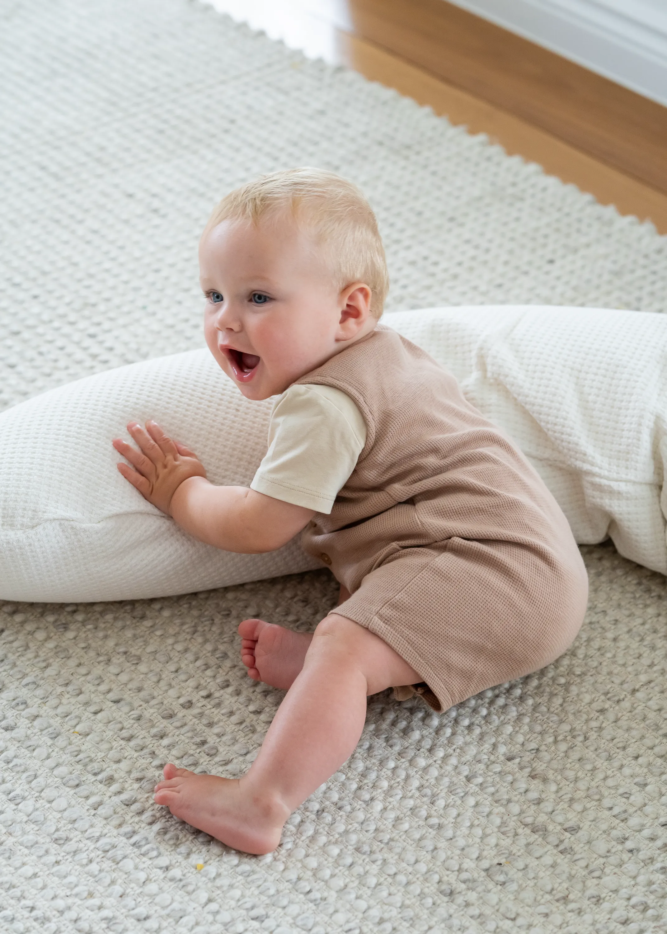 Maternity and nursing pillow - Cream (fine knit)