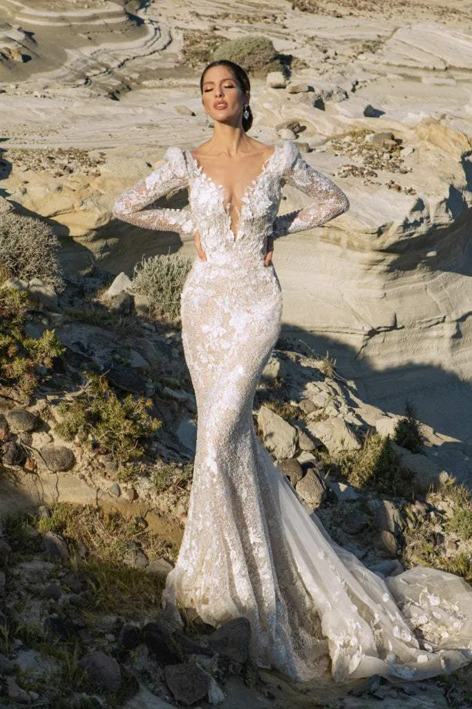 Wedding Dress with Shoulder Padding